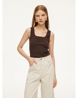 GOELIA Square Neck Knit Tank Top - White