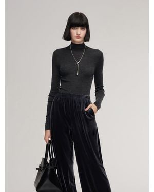 GOELIA Cashmere Mulberry Silk Tencel Blend Knit Top - Gray