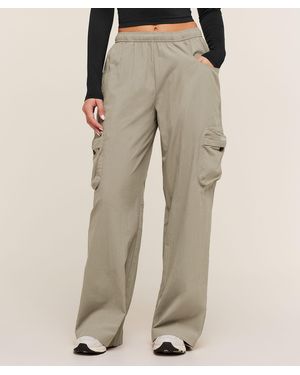 GYMSHARK Cargo Trousers - Natural