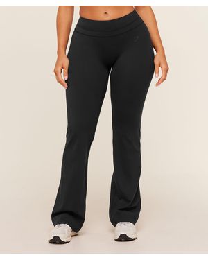 GYMSHARK Whitney Mid-High Rise Flared Leggings - Black