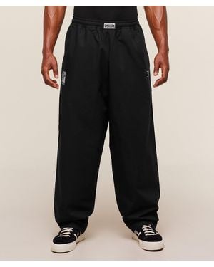GYMSHARK Straight Leg Pumper Trousers - Black