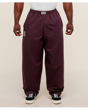GYMSHARK Straight Leg Pumper Trousers - Red