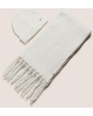 GYMSHARK Knitted Scarf/Beanie Gift Set - Natural