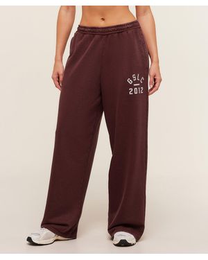 GYMSHARK Lifting Club 2012 Graphic Wide Leg Sweatpants - Red