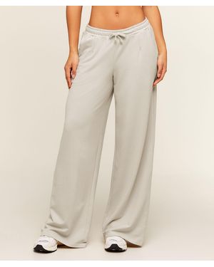 GYMSHARK Lightweight Wide Leg Pant Tall - Natural