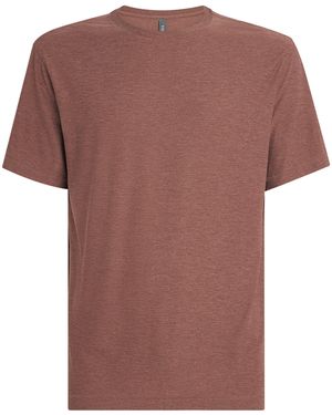 Vuori Strato Tech T-Shirt - Brown