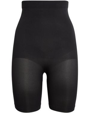 Skims Seamless Sculpt Mid-Thigh Shorts - Black