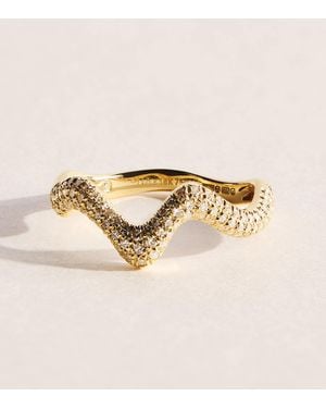 SHAY And Diamond Wave Ring - Natural
