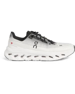 On Shoes Cloudtilt Trainers - White