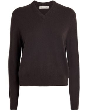 Johnstons of Elgin Cashmere V-Neck Jumper - Black