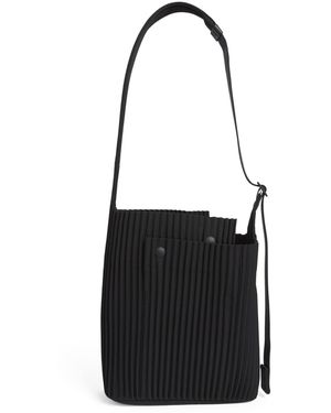 Homme Plissé Issey Miyake Pleated Utility Shoulder Bag - Black