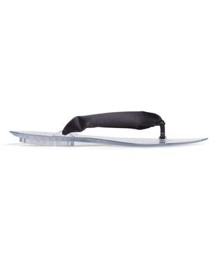 Alaïa Invisible Thong Flip Flops - White