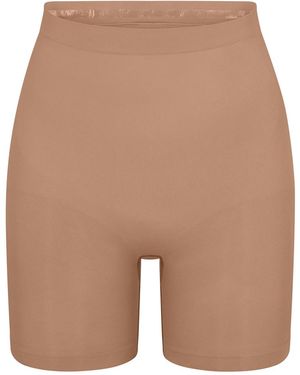 Skims Seamless Sculpt Mid-Thigh Shorts - Natural