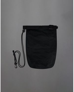Herno Laminar Solid Woven Bag - Black