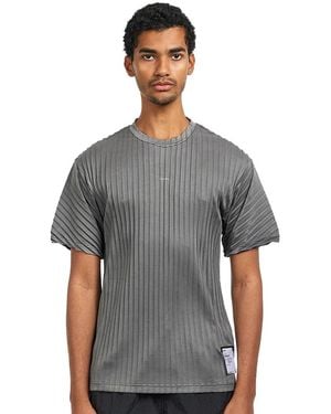 Satisfy AuraLite Pleated T-Shirt - Grau