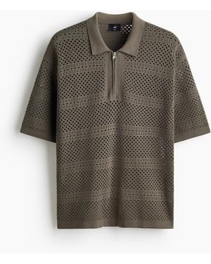 H&M Poloshirt in Ajourstrick Relaxed Fit - Grau