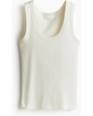 H&M Figurbetontes Tanktop - Weiß