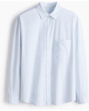 H&M Cooling Hemd in Loose Fit - Blau