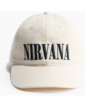 H&M Cap aus Baumwolltwill mit Motivdetail - Natur