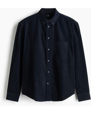 H&M Cordhemd in Regular Fit - Blau