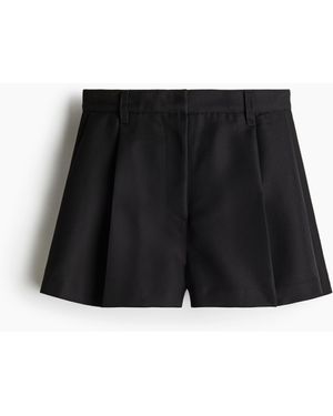 H&M Shorts mit Faltendetails - Schwarz
