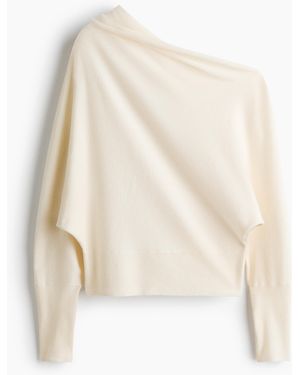 H&M One-Shoulder-Pullover mit Fledermausärmeln - Weiß