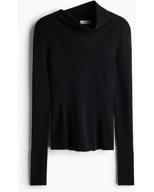 H&M Shirt in Rippstrick mit asymmetrischem Kragen - Schwarz