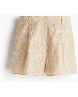 H&M Shorts mit Broderie Anglaise - Natur