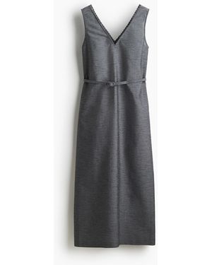 H&M Kleid mit Gürtel - Grau