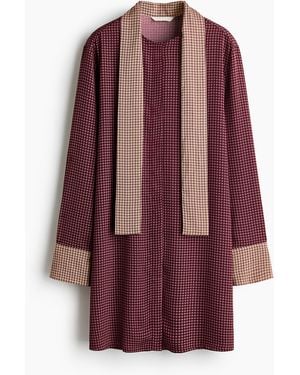 H&M Doorknoopjurk Met Sjaalkraag - Paars