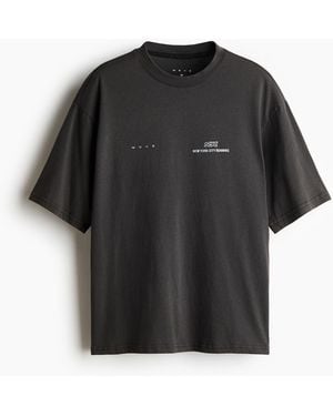 H&M Oversized Lauf-T-Shirt mit DryMove - Schwarz