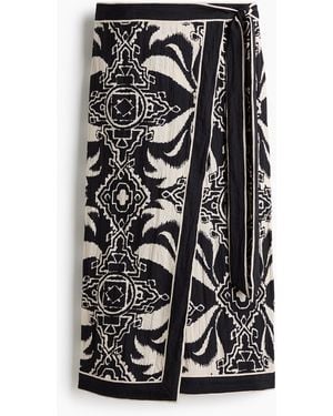 H&M Bedruckter Wickeljupe - Schwarz