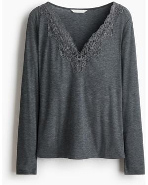 H&M Shirt mit Spitzenbesatz - Grau
