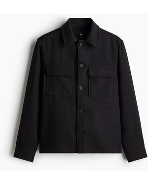 H&M Overshirt aus Strukturstoff in Regular Fit - Schwarz