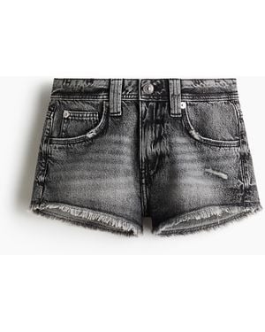 H&M Denimshorts mit Fransenkanten - Schwarz