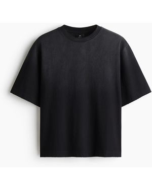 H&M T-Shirt in Oversized Fit - Schwarz