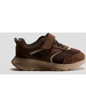 H&M Sneakers - Bruin