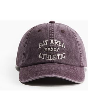 H&M Baumwollcap mit Stickerei - Lila