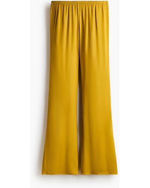 H&M Uitlopende Broek Van Satijn - Geel