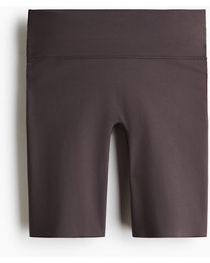 H&M Sport-Radlershorts mit SoftMove - Grau