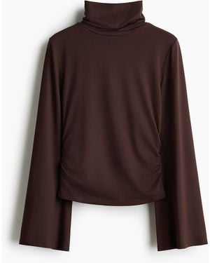 H&M Drapiertes Shirt mit Turtleneck - Braun