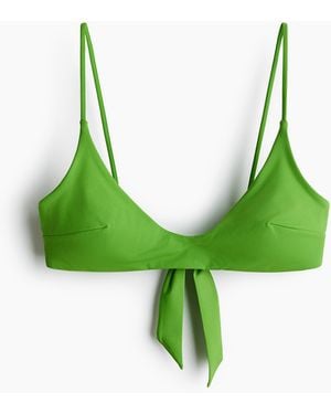 H&M Wattiertes Bikinitop - Grün