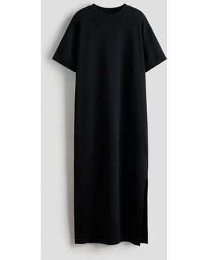 H&M Cooling Kleid in Loose Fit - Schwarz