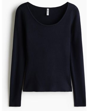 H&M Gestricktes Shirt mit U-Ausschnitt - Blau