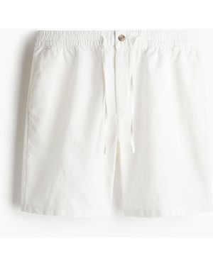 H&M Shorts aus Leinenmix in Regular Fit - Weiß