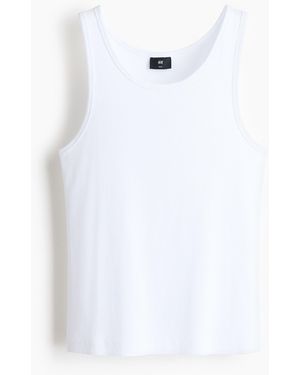 H&M Geripptes Tanktop in Slim Fit - Weiß