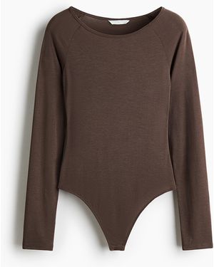 H&M Boat-neck body - Braun