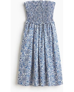 H&M Bandeau-Kleid mit gesmoktem Oberteil - Blau