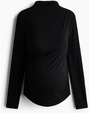 H&M MAMA Drapiertes Viskoseshirt - Schwarz