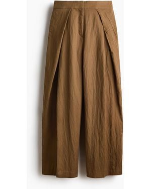 H&M Crinkle-Hose mit Wickeldetail - Natur